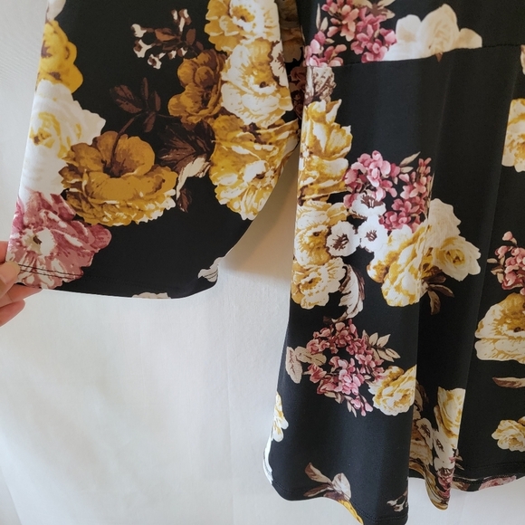 TORRID Black Floral Faux Wrap Long Sleeve Tie Waist Top 4X Boho Fall Cottagecore - Picture 7 of 11